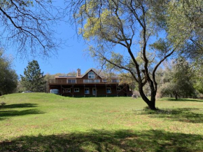 Villa Alta Vista at Yosemite- Stunning Views and Game Room